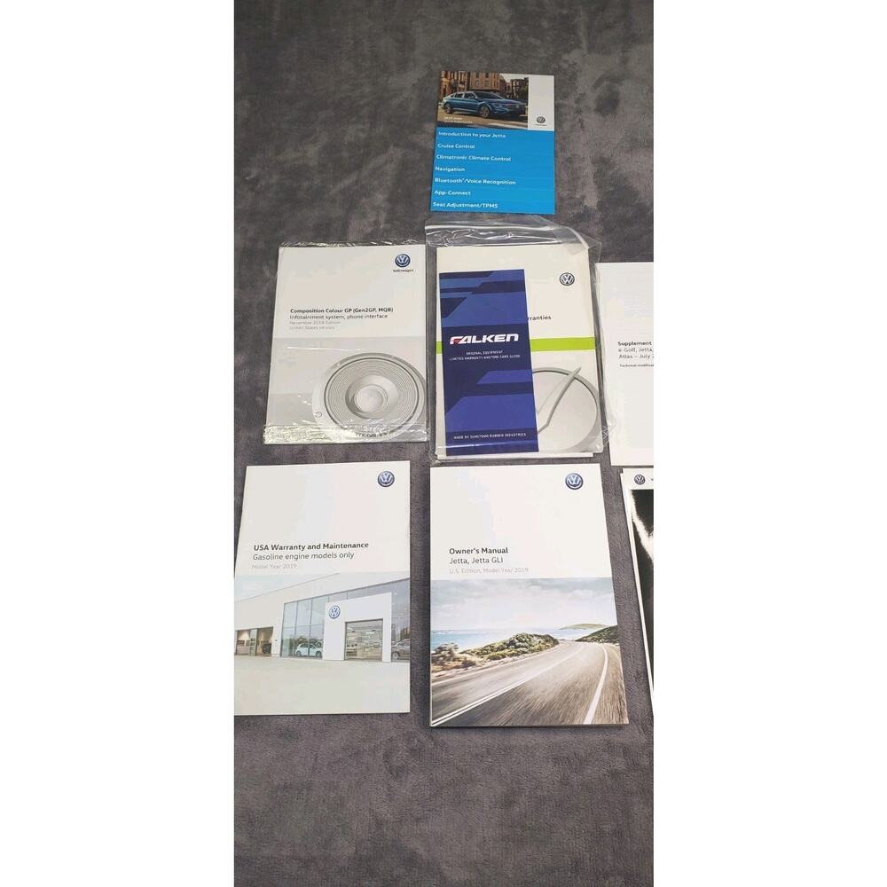 2019 Volkswagen Jetta, Jetta GLI Owners Manual with Leather Case OEM US Version - Picture 2 of 6